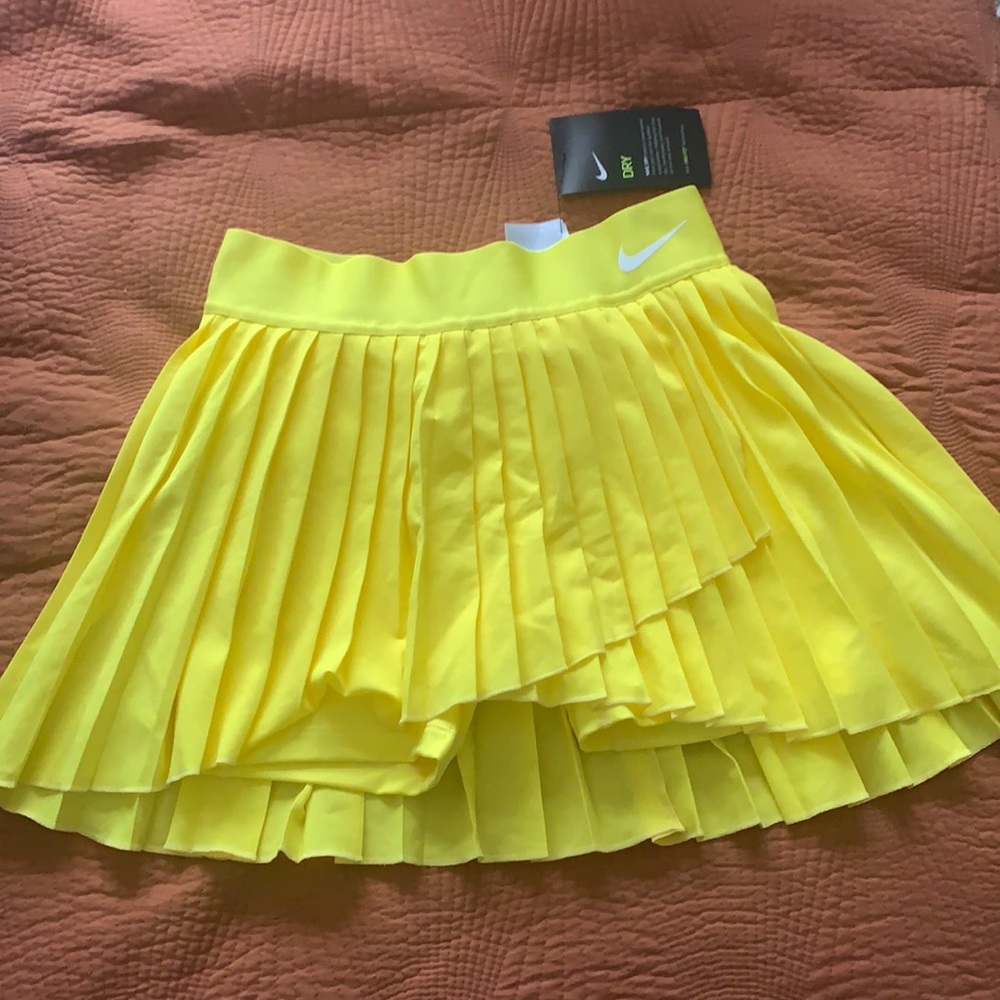 Nike Court Victory Women's Tennis Skirt